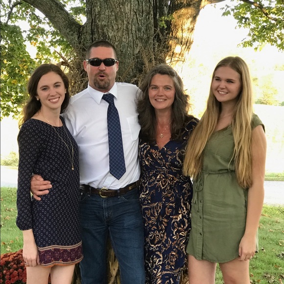 Meet your Posher, Margaret - Picture 4 of 5